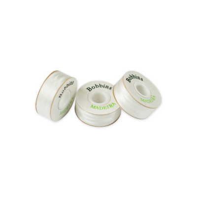 Нить в шпулях белая Bobbins № 150, 120 м Madeira